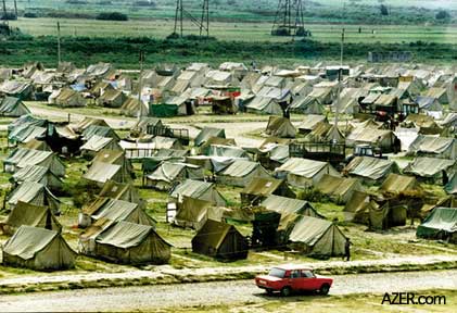104_394_refugee_tents.jpg